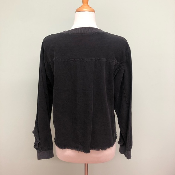 Two by Vince Camuto | Women's Ruffle Shirt | Black | Medium - Picture 4 of 4